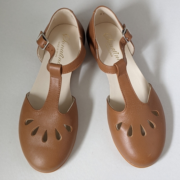 Sonatina T-Straps - Picture 1 of 3